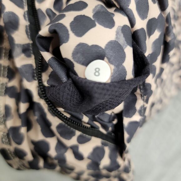 Lululemon Pack It Up Ace Dot Spot Vest Jacket Women's Size 8 Hooded Sleeveless - Picture 2 of 13